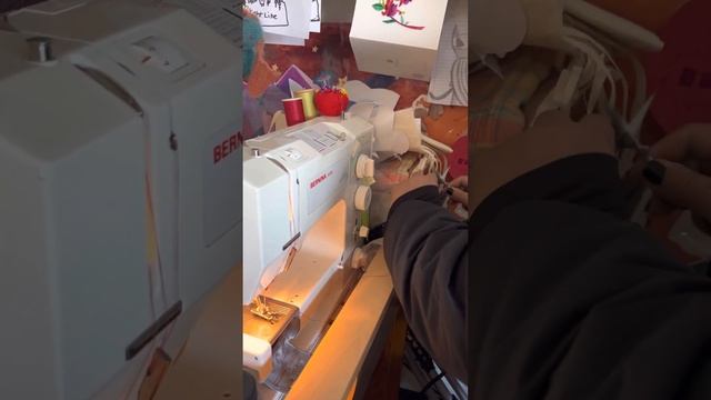 Using a Bernina 1008 смотреть онлайн