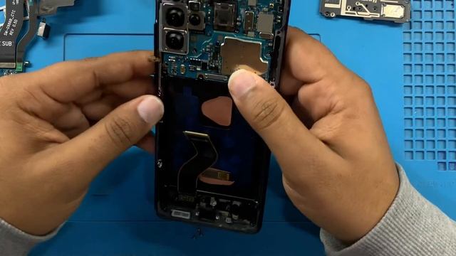 Samsung Galaxy s20 plus screen Replacement/lcd change смотреть онлайн