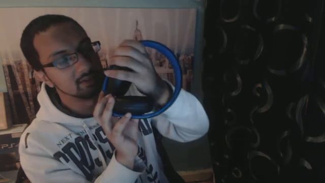 Playstation Wireless Stereo Headset 2.0 Unboxing with Mo смотреть онлайн