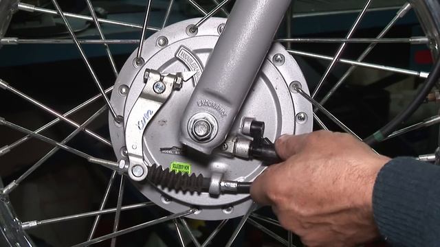 Bajaj Boxer 150 смотреть онлайн