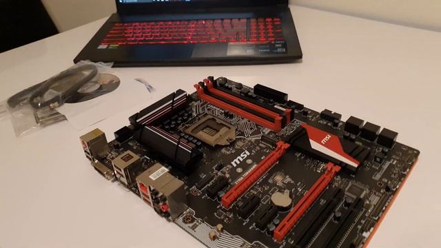 MSI Z170A Tomahawk motherboard BOOST DDR4 смотреть онлайн