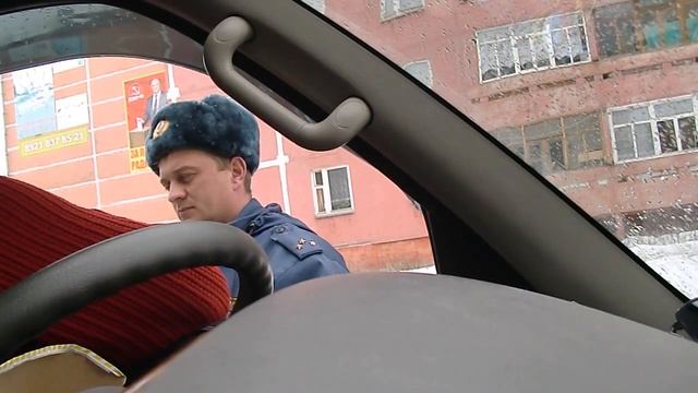 ГАИ! ПГТ Кадуй, ИДПС Савин-двоеШник!!! смотреть онлайн