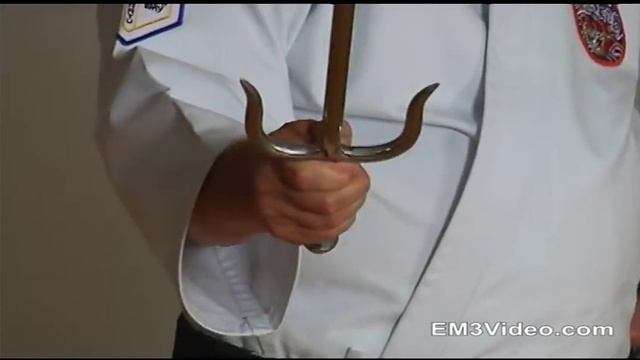 INSIGHTS INTO OKINAWAN KOBUDO Vol-2 by Hanshi Nick Adler смотреть онлайн