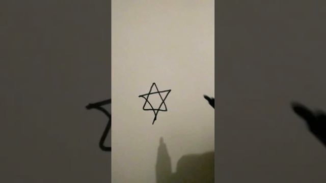 how many triangles are here?? смотреть онлайн