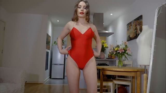 Модная Новая одежда Примеряется на ходу