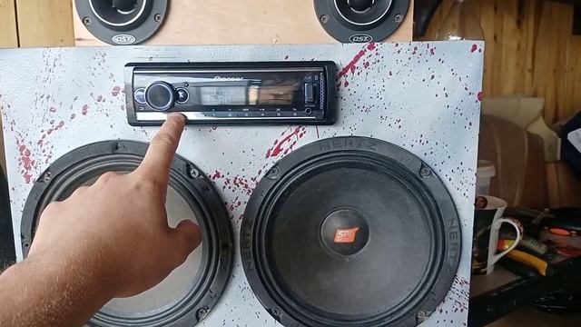 БумБокс в гараж из Pioneer MVH - S510BT & Hertz Spl show sv 200.1 смотреть онлайн