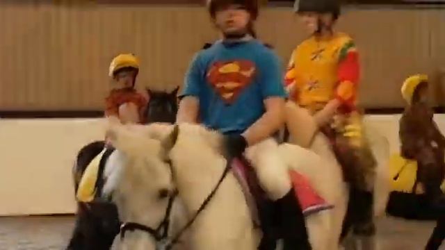 L.O.L singers Bridget and Patricia singing perfect day at the pony opera also Darren and Darragh ⭐️ смотреть онлайн