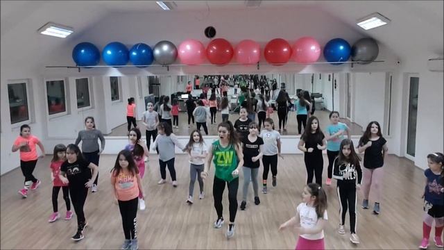⭐ HEAD, SHOULDERS, KNEES & TOES ⭐ // Ofenbach Ft Quarterhead // ? ZUMBA KIDS CHOREOGRAPHY ?