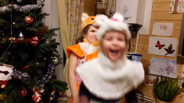 Поздравление дяде Леше от Майи и Таси смотреть онлайн