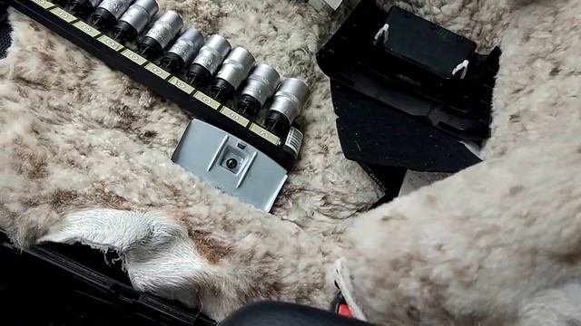 Mazda 6 GG ручник и как его подтянуть смотреть онлайн