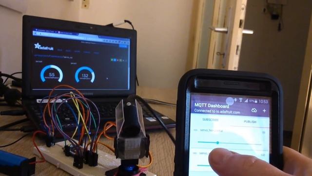 NodeMCU + servos + MQTT protokoll смотреть онлайн