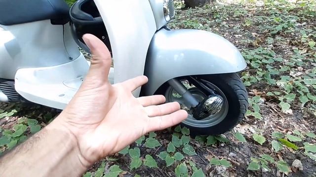 Обзор ретро скутера Honda Crea af54. Плюсы и минусы пробег 9000 смотреть онлайн