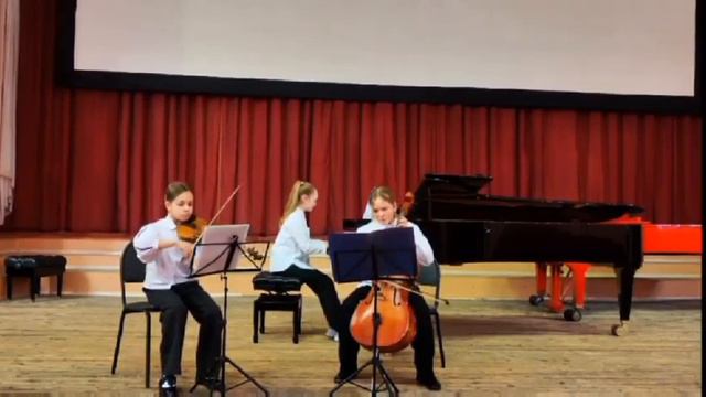 Трио НасТРОЕние Дикси смотреть онлайн