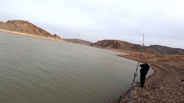 Отрыв по жидкой воде!!! 1000 забросов на мультик... Куртинское водохранилище 10 марта 2021года. смотреть онлайн