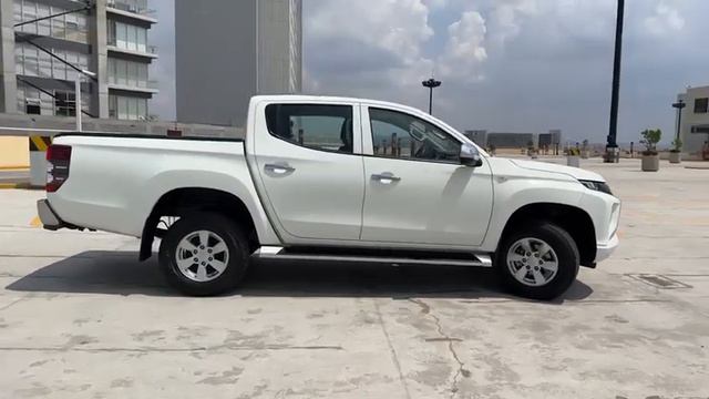 MITSUBISHI L200 2022 смотреть онлайн