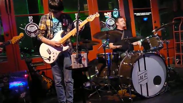 Thomas Dawson Slow Bluesin It смотреть онлайн