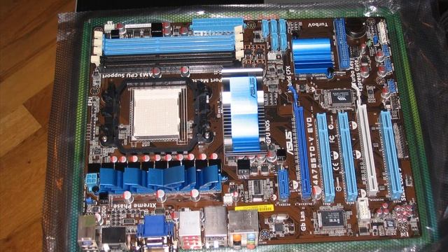 M4A785TD-V EVO + Phenom II X3 720BE смотреть онлайн