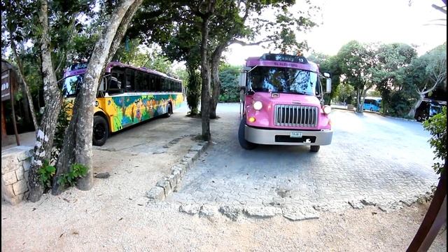 Cancun, Xcaret, Isla Mujeres, Playa Tortugas, Parque Arqueologico el Rey, Playa Delfines el Mirador смотреть онлайн