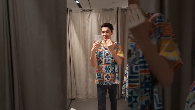 ZARA в Гамбурге, Германия ?? смотреть онлайн