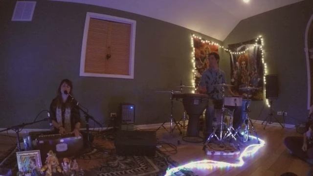 Kaita Kirtan - "Medicine Buddha Mantra" Chant for Healing (Nov'17) смотреть онлайн