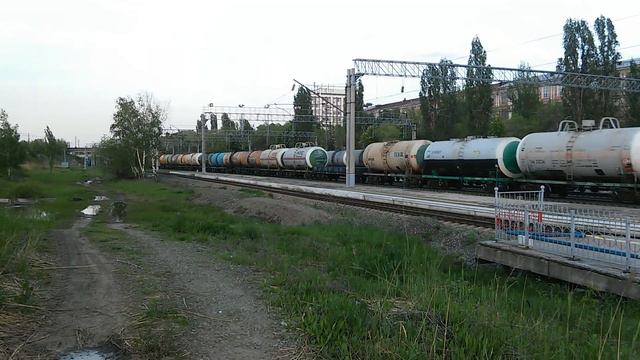 ВЛ80С с грузовым на Трофимовской 1 смотреть онлайн