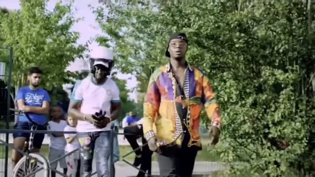Ninho- La Vie Qu'on Mène (clip Officiel)