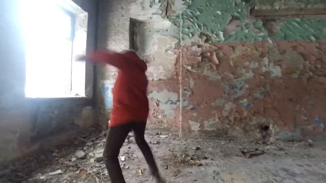 Дракон или как крутить нунчаки? смотреть онлайн