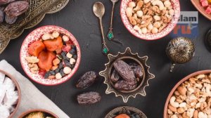 Как правильно разговляться (ифтар) в Рамадан.