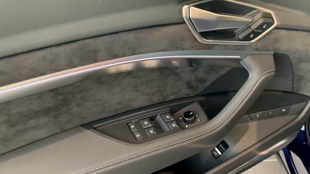 2020 Audi e-tron S Sportback | 4K Walkthrough смотреть онлайн