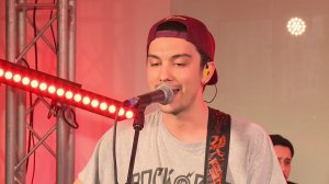 Онлайн-концерт группы "Рок привет" в прямом эфире в честь двадцатилетия HeadHunter