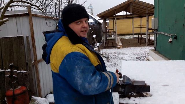 ПУЛЕЛЕЙКА, ПЫТАЕМСЯ ИЗГОТОВИТЬ ФОРМУ ИЗ СТАРИННОГО УТЮГА. ЧТО ТО ПОШЛО НЕ ТАК!!!)) смотреть онлайн