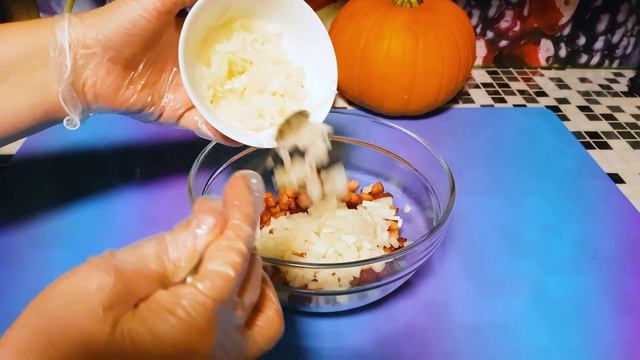 Салат из варёной колбасы с овощами. Пошаговый рецепт просто и вкусно. смотреть онлайн