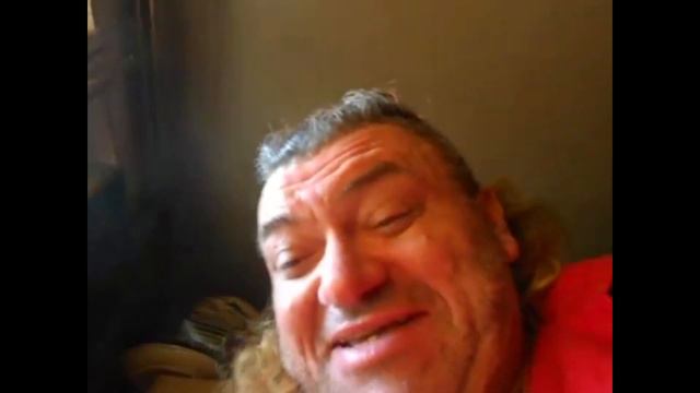 В этом ролике есть ЧТО ТО ВОЗВЫШАЮЩЕЕ как ЛИЧНОСТЬ ЗВЕЗДЫ поэта и певца ПРОРОКА САН БОЯ СолнцеБОЯ смотреть онлайн