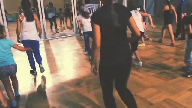 Хип-хоп. Первые шаги. Начинающие смотреть онлайн