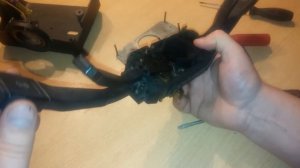 Ремонт подрулевого переключателя Ауди80.