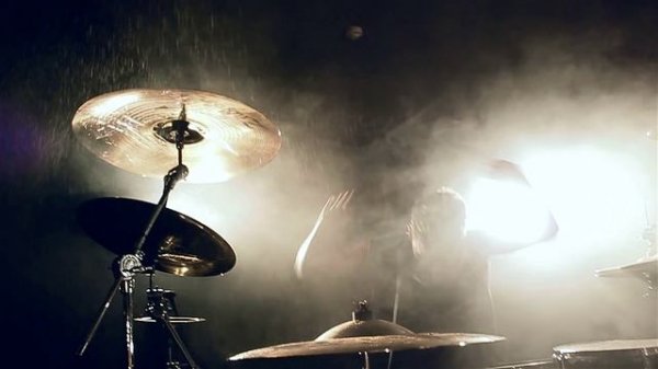 Main-de-Gloire - Coven (Music Video).mp4