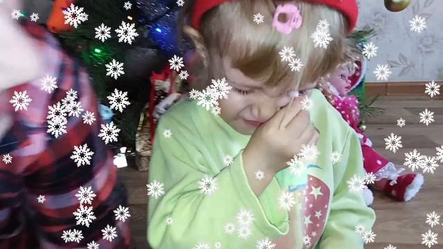 ПОДАРКИ ОТ ДЕДА МОРОЗА ДЛЯ КСЕНИИ смотреть онлайн