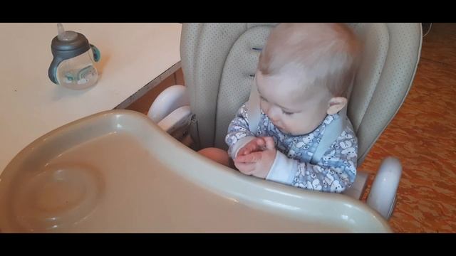 Завтрак Эммы: рис с брокколи цветной капустой и яйцом ??? смотреть онлайн