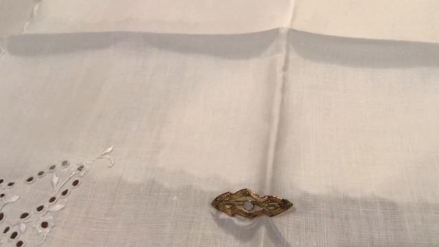 Лучшие друзья девушек - это не только бриллианты или ещё немного о брошах. смотреть онлайн