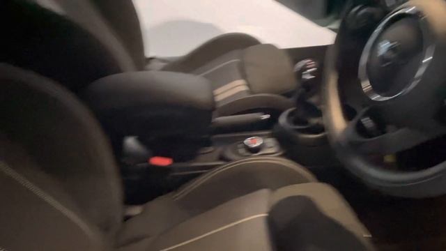 Review of 2021 MINI Cooper S Sport Hatch смотреть онлайн