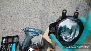 Установка линзованных противотуманных фар Toyota Camry V40