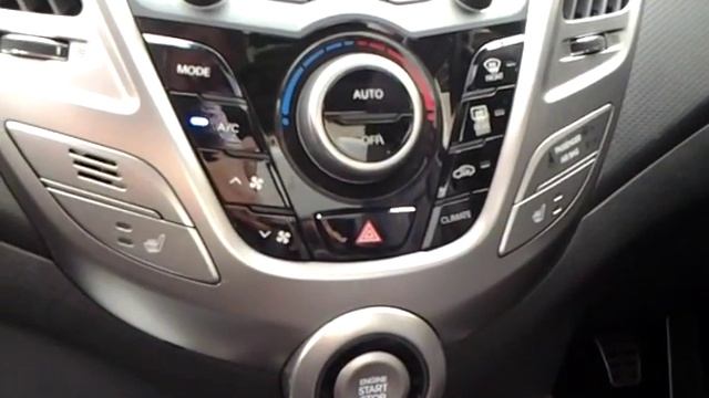 USED HYUNDAI VELOSTER 1.6 GDI SPORT YS12TZN £11500 STURGESS HYUNDAI смотреть онлайн