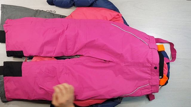 R7 03559 Kids Jackets Crane (детские куртки ,комбинезоны крейн) 4 пак 4,65 кг.17,90€ за кг. 10 шт смотреть онлайн