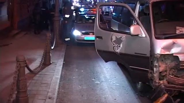 hiaceVStolbe_svetlanskaya.flv смотреть онлайн