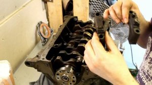 Установка коленчатого вала двигателя ВАЗ 21120. Нюансы. Сборка