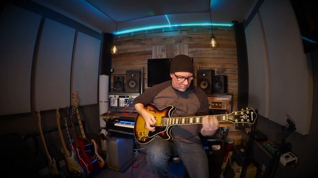 VALETON MINI GUITAR AMP DEMO смотреть онлайн