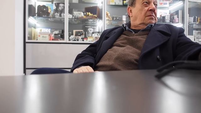 NOC-HELLO - IVO SAGLIETTI - Tappi, fotografi, pinhole e Leica M6 смотреть онлайн