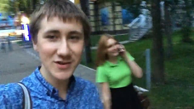 Парень хочет стать видеоблогером смотреть онлайн
