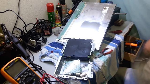 Conserto Monitor Defeito Apaga Tela Sozinho em 2 Segundos смотреть онлайн