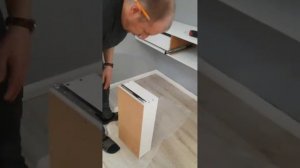 Установка подвесной тумбы под ТВ. Installation of a suspended TV stand.